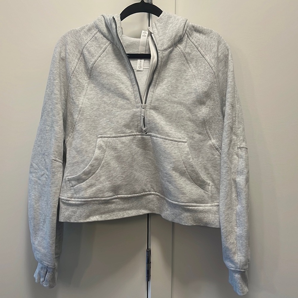 Cropped Lululemon Scuba Hoodie
